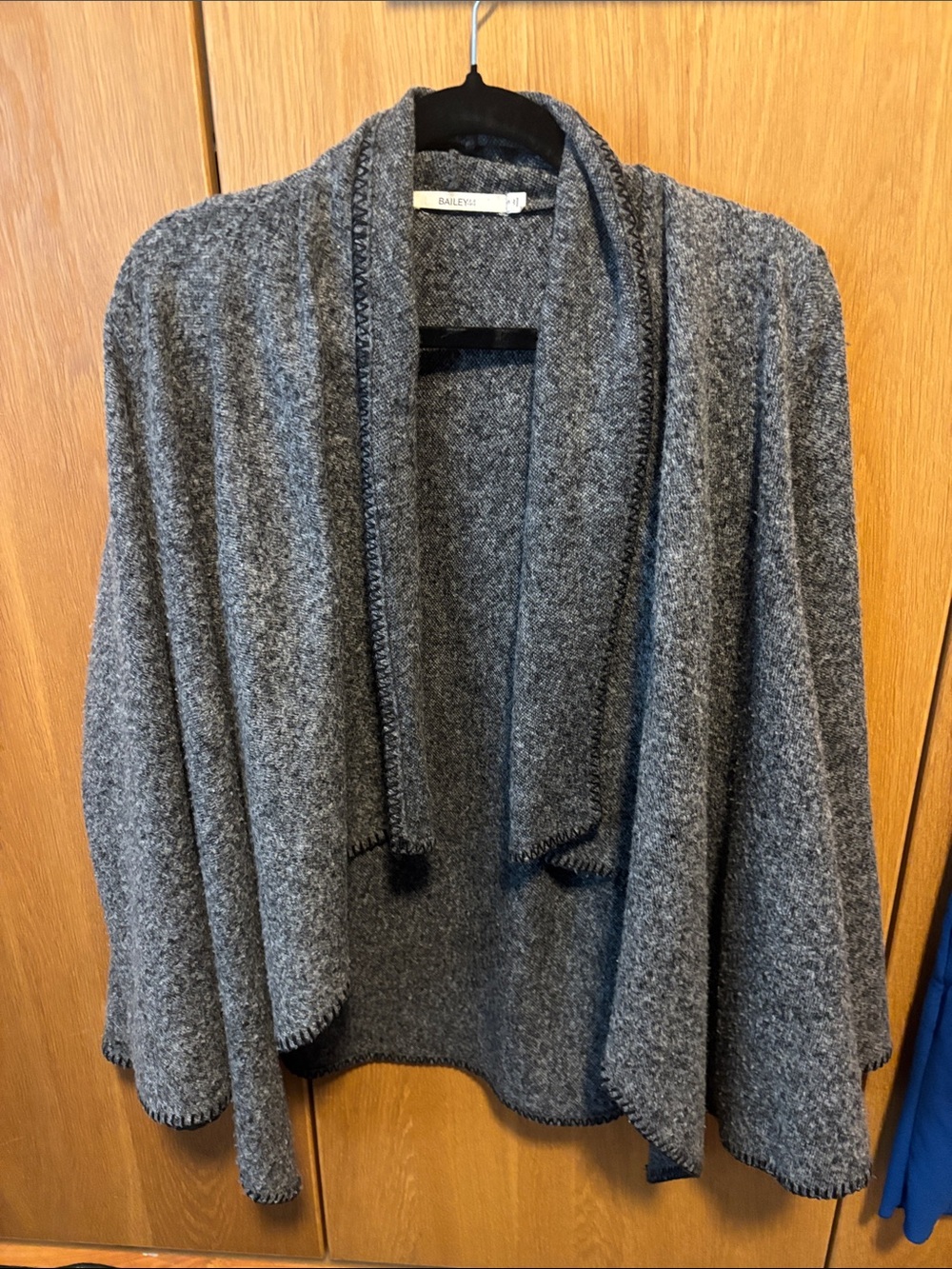 Bailey 44 Charcoal Gray Open-Front Knit Cape Poncho